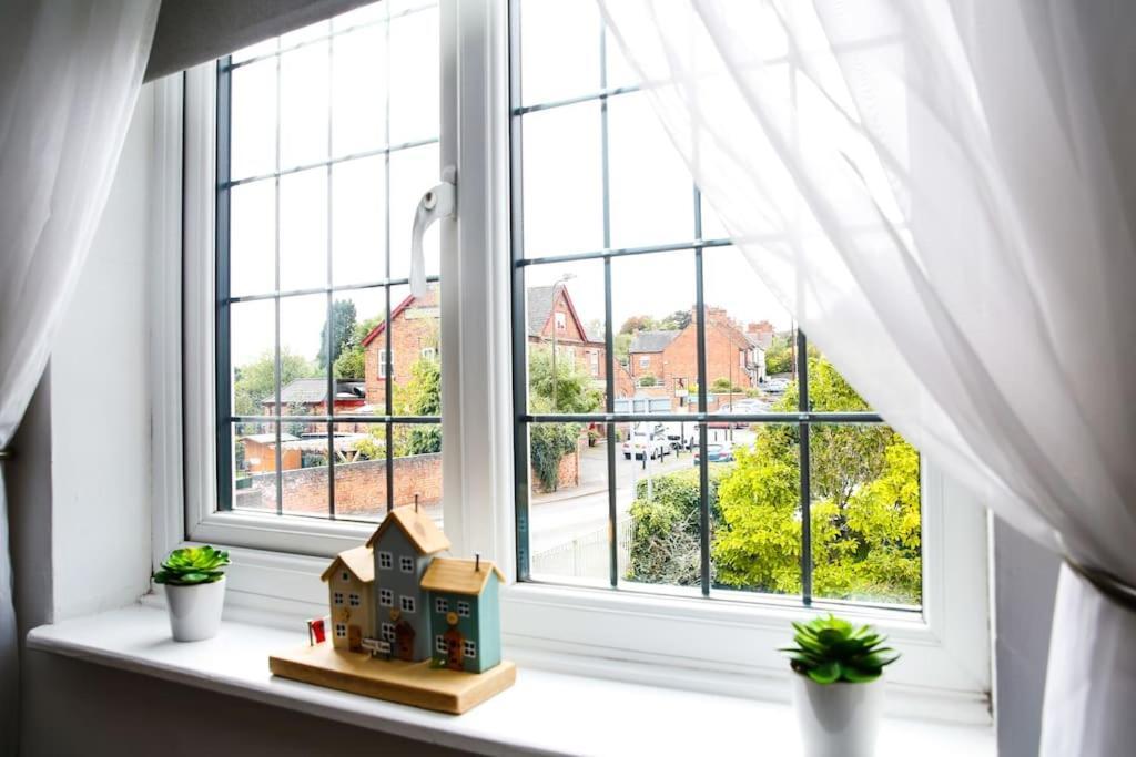Hidden Gem Canal Facing Retreat With Lovely Walks Hopwas Bagian luar foto