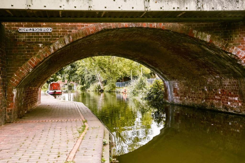 Hidden Gem Canal Facing Retreat With Lovely Walks Hopwas Bagian luar foto
